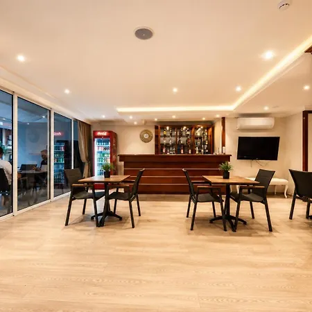 Hotel Sunmaris 3*