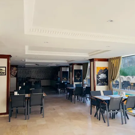 Sunmaris Hotel 3*